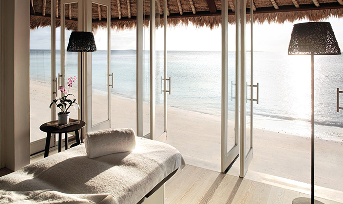 白马庄园 Cheval Blanc Randheli, 娱乐活动（海岛maldives）介绍,网球及高尔夫