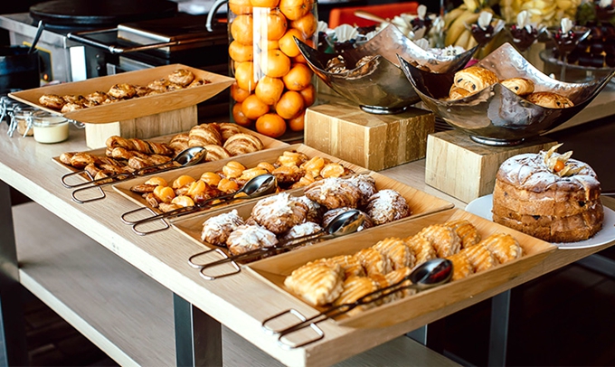 斯茹芬富士岛 Sirru Fen Fushi,dining时间( 7:00-10:30，12:30-15:00，19:00-22:30 )美食攻略 Raha Market（主餐厅） ，方便大家选岛（海岸线假期一级代理提供），海岛马尔代夫maldives