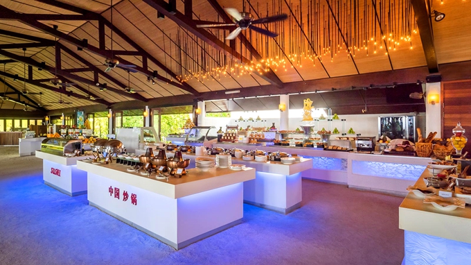 莉莉岛|丽莉岛 Lily Beach Resort,dining时间( 7:30-10:30，12:30-14:30，19:30-21:30 )美食攻略 Lily Maa（主餐厅） ，方便大家选岛（海岸线假期一级代理提供），海岛马尔代夫maldives