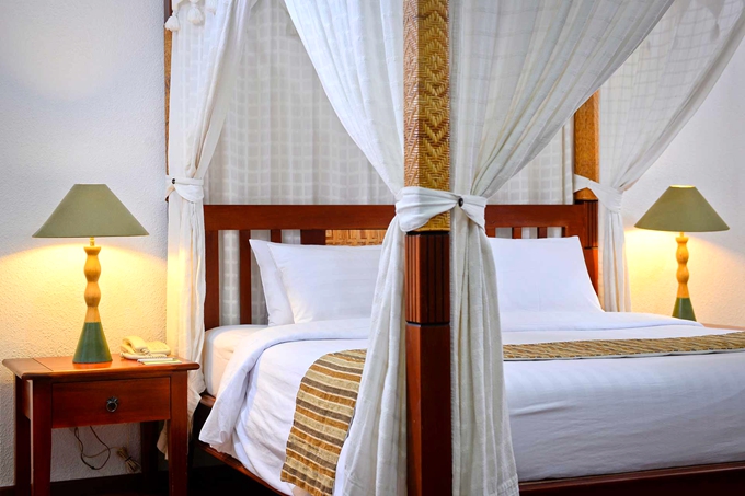 房型内部设施图片参考，如无边泳池与电视及音响，  豪华客房-deluxe room  maldievs(班度士岛|班多士 Bandos islands) 