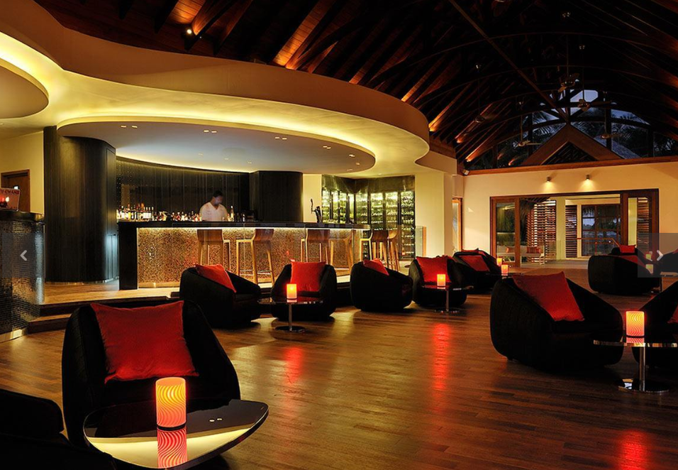 尼亚玛 Niyama Maldives,dining时间( 19点-late )美食攻略 Fahrenheit BAR（酒吧） ，方便大家选岛（海岸线假期一级代理提供），海岛马尔代夫maldives