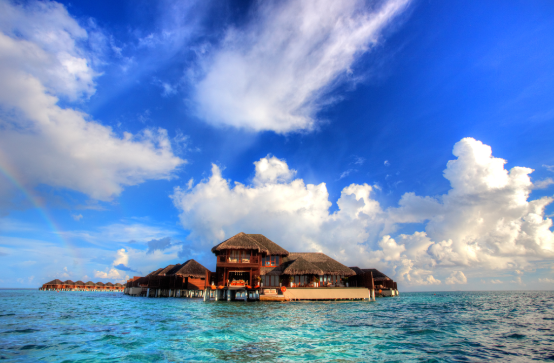 皇家套房(总统套房)-AYADA ROYAL OCEAN SUITE 房型图片及房间装修风格(阿雅达岛 Ayada Maldives)海岛马尔代夫