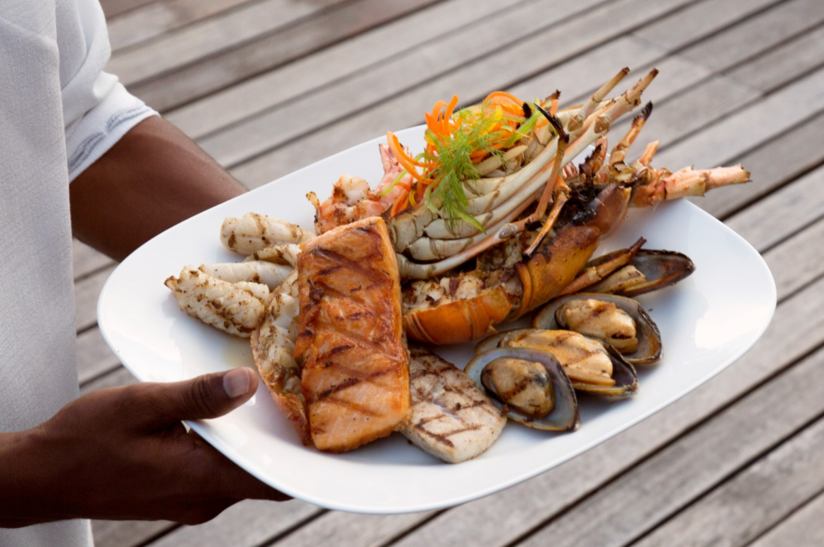 波杜希蒂岛|可可棕榈岛 Coco Palm Bodu Hithi,dining时间( 晚餐 )美食攻略 Aqua（水上餐厅） ，方便大家选岛（海岸线假期一级代理提供），海岛马尔代夫maldives