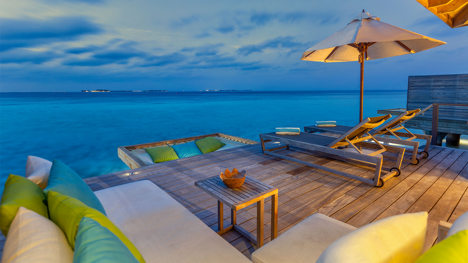 Romantic	Ocean Villas-浪漫海洋别墅 房型图片及房间装修风格(芙拉瓦丽岛 Hurawalhi Maldives)海岛马尔代夫 