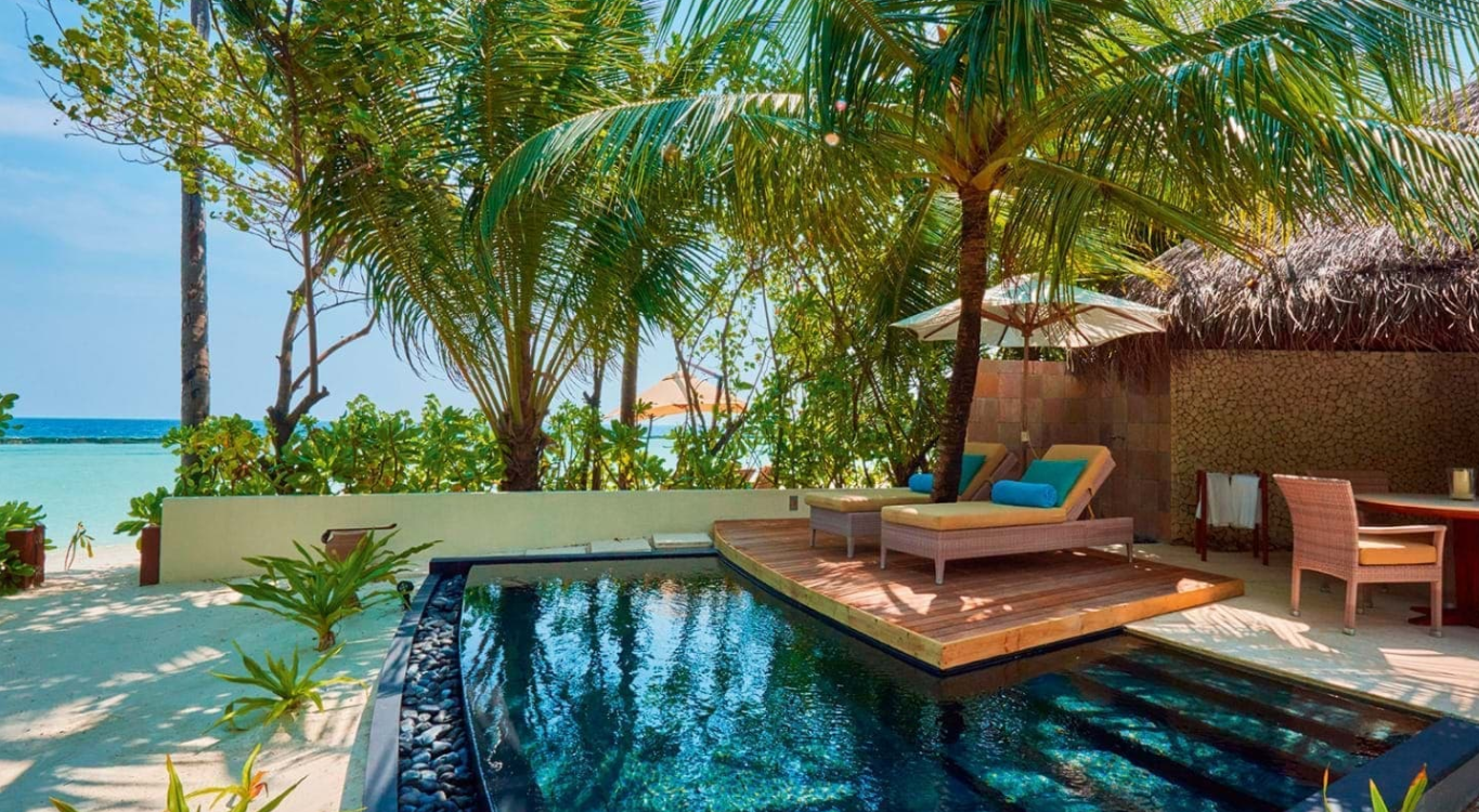 房型内部设施图片参考，如无边泳池与电视及音响， 海滩别墅-Beach Villas maldievs(哈拉薇利|康斯坦斯 Constance Halaveli) 