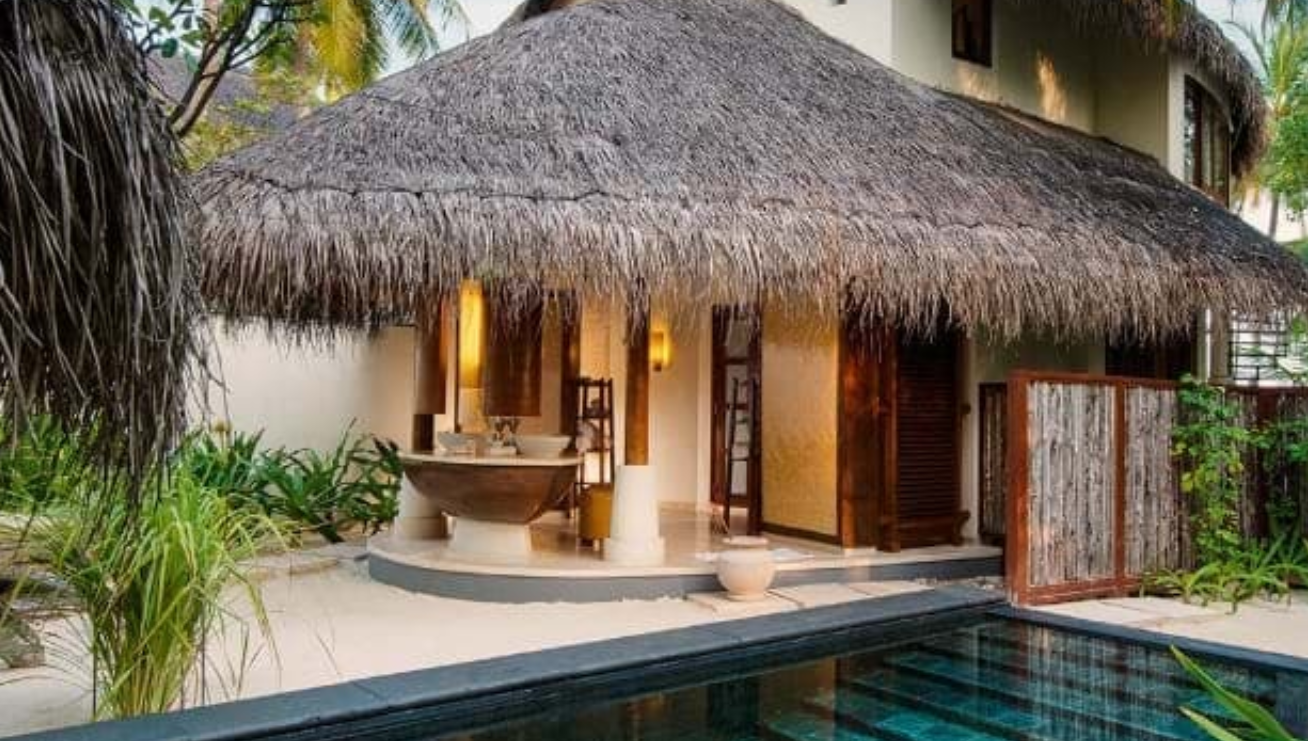 房型内部设施图片参考，如无边泳池与电视及音响， 双层泳池海滩别墅-Double Storey Beach Villas maldievs(哈拉薇利|康斯坦斯 Constance Halaveli) 