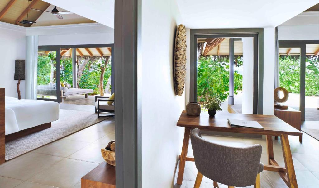 沙滩双卧室别墅-Two Bedroom Beach Villa 房型图片及房间装修风格(瓦卡鲁|瓦卡库岛|小白马 Vakkaru Maldives)海岛马尔代夫 