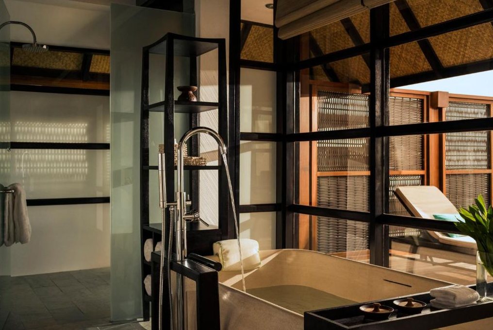 日落双卧室水上套房-Sunset two bedroom water suite 房型图片及房间装修风格(小四季|四季库达呼拉 Fourseasons Kuda)海岛马尔代夫 