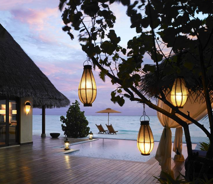 房型内部设施图片参考，如无边泳池与电视及音响， 两卧室沙滩泳池套房-Two Bedroom Beach Villa Suites with Pool maldievs(泰姬珍品岛|泰姬魅力 Taj Exotica) 