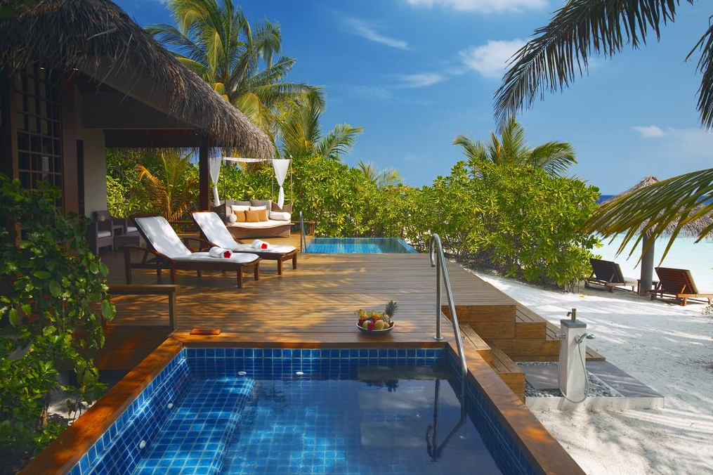 巴洛斯豪华泳池别墅-Baros Premium Pool Villas 房型图片及房间装修风格(巴洛斯岛 Baros Maldives)海岛马尔代夫 