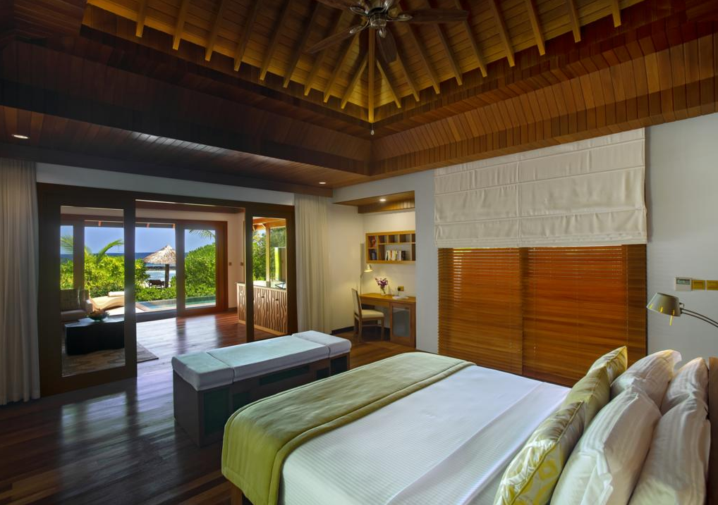 房型内部设施图片参考，如无边泳池与电视及音响， 巴洛斯套房-BAROS SUITE maldievs(巴洛斯岛 Baros Maldives) 