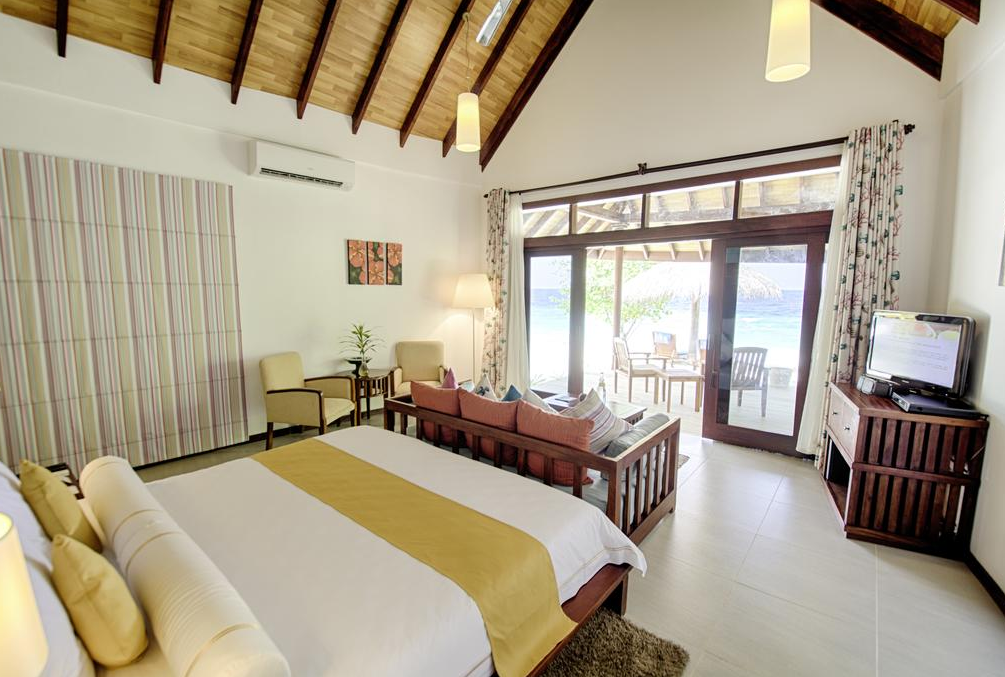 海滩平房-Beach Bungalow 房型图片及房间装修风格(鲁宾逊|罗宾逊|鲁滨逊 Robinson Club)海岛马尔代夫 