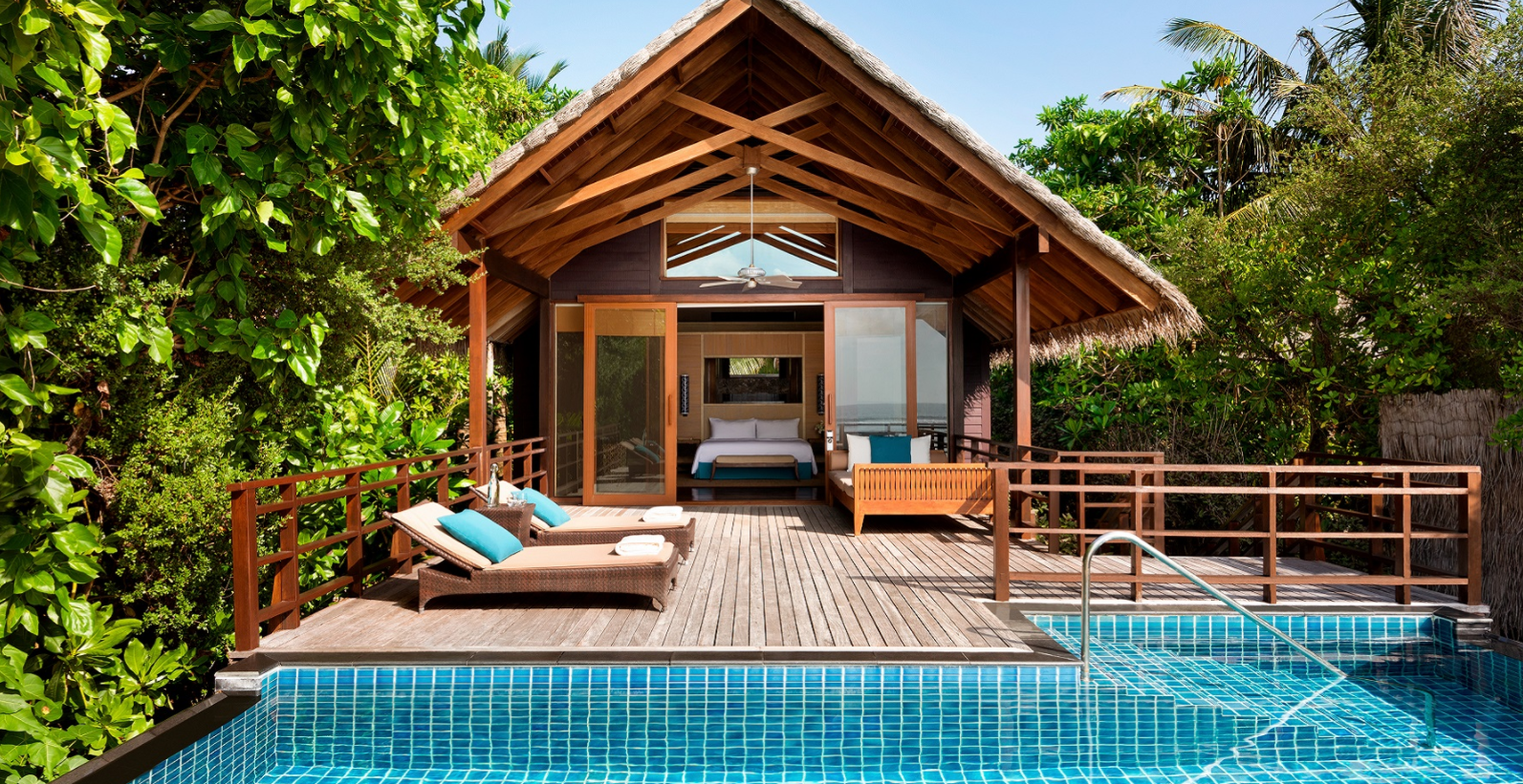 泳池别墅（沙滩）-Pool Villa 房型图片及房间装修风格(香格里拉|薇宁姬莉岛 Shangri-La s Villingili Resort and Spa Maldives)海岛马尔代夫 