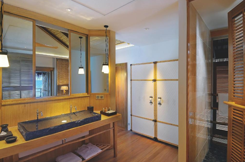 水上别墅-Water Villa 房型图片及房间装修风格(慕芙士岛|魔富士 Constance Moofushi)海岛马尔代夫 