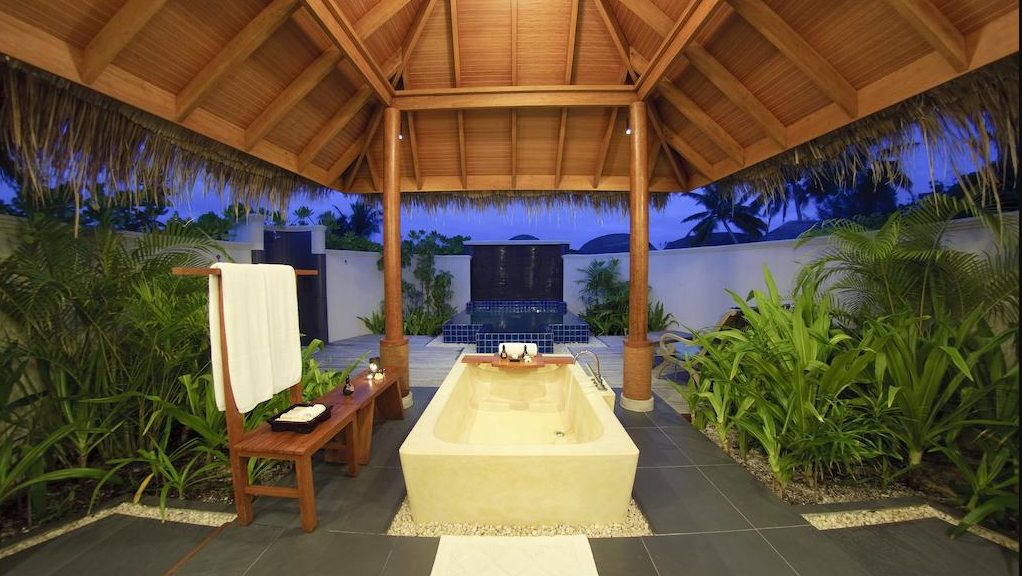 房型内部设施图片参考，如无边泳池与电视及音响， Sunset Pool Villa-日落泳池别墅 maldievs(笛古岛D岛(安娜塔拉) Anantara Dhigu) 