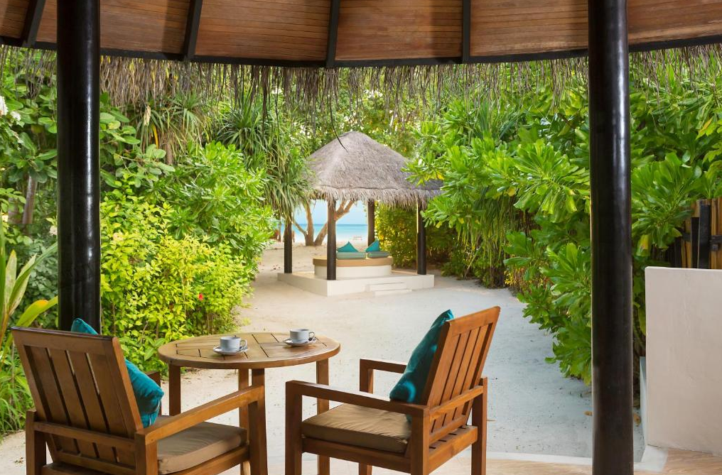 房型内部设施图片参考,如无边泳池与电视及音响, 豪华海滩别墅-Deluxe Beach Villa maldievs(伊露岛|伊露富士 THE SUN SIYAM IRU FUSHI )