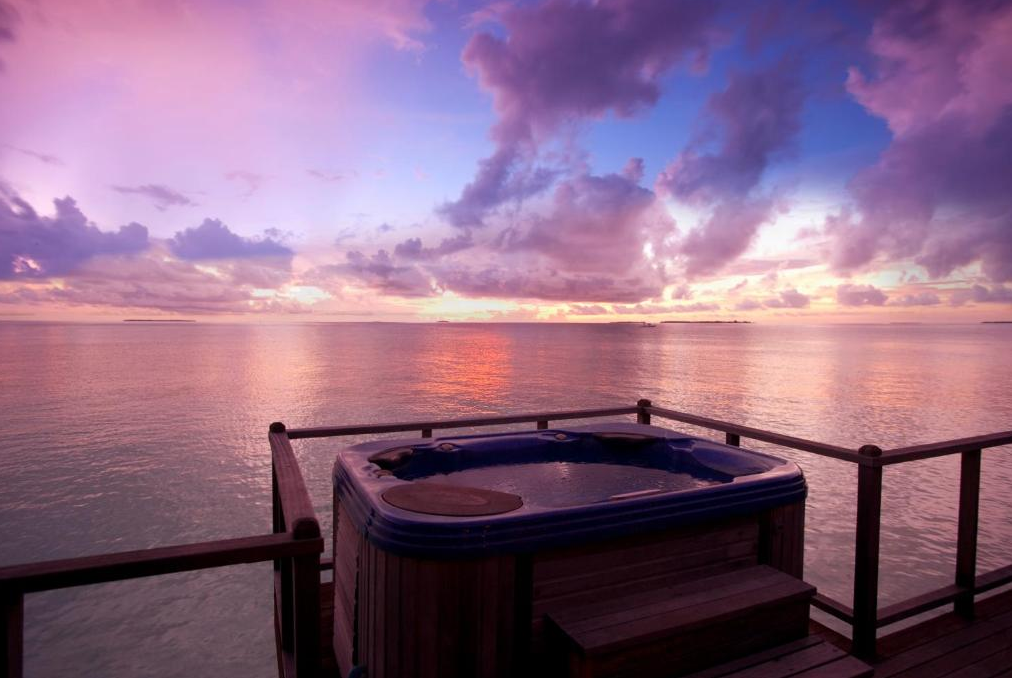 海平线水上别墅-Horizon Water Villa 房型图片及房间装修风格(伊露岛|伊露富士 THE SUN SIYAM IRU FUSHI )海岛马尔代夫