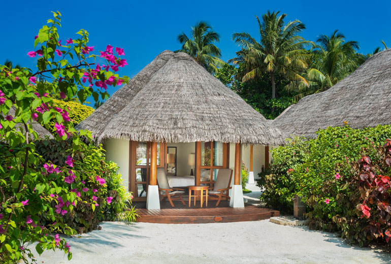 房型内部设施图片参考，如无边泳池与电视及音响， 沙滩别墅-Beachfront Cottages maldievs(满月岛(喜来登) Full Moon) 