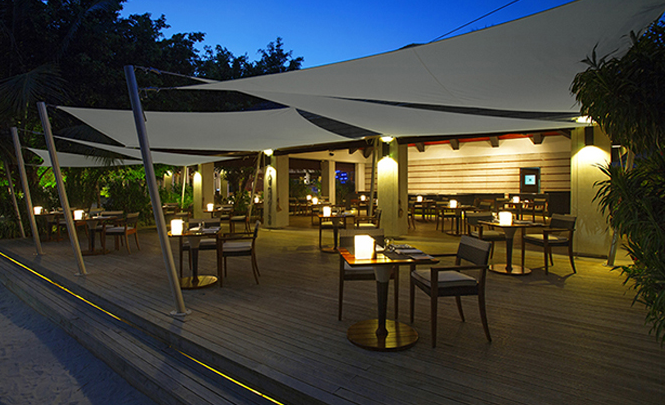 薇拉莎露岛|蔚蓝沙鲁岛 Velassaru,dining时间( 12:00-16:30，19:00-22:30 )美食攻略 Turquoise ，方便大家选岛（海岸线假期一级代理提供），海岛马尔代夫maldives