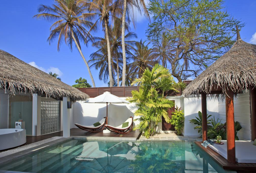 泳池别墅-Pool Villa 房型图片及房间装修风格(薇拉莎露岛|蔚蓝沙鲁岛 Velassaru)海岛马尔代夫 