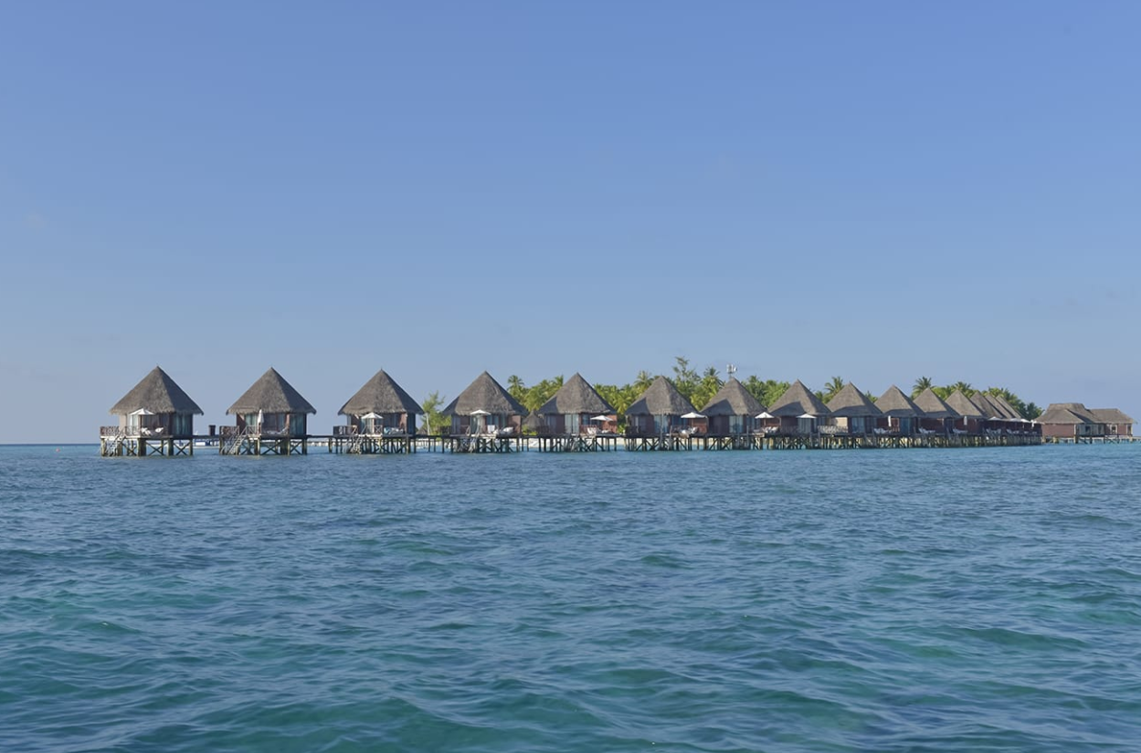 房型内部设施图片参考，如无边泳池与电视及音响， 水上别墅-Water Bungalow maldievs(蓝色美人蕉(礁) Thulhagiri Island Resort) 