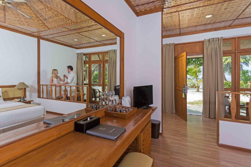 标准客房-Standard Room 房型图片及房间装修风格(班度士岛|班多士 Bandos islands)海岛马尔代夫 