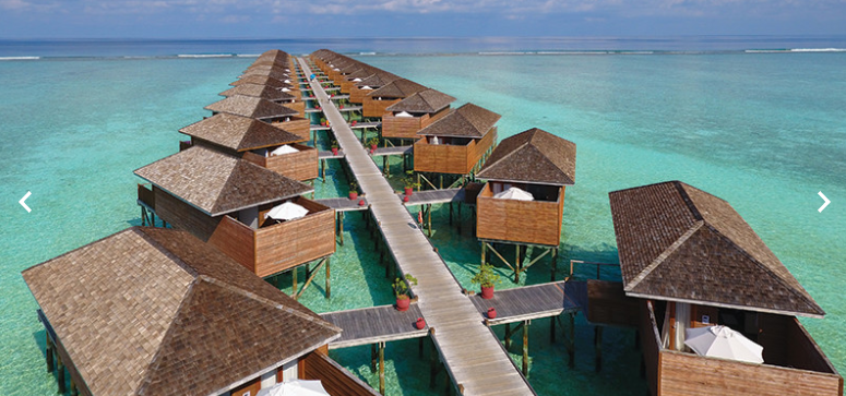 房型内部设施图片参考，如无边泳池与电视及音响， 按摩浴缸水上别墅-Jacuzzi Water Villas maldievs(蜜月岛|美禄岛 Meeru Maldives) 