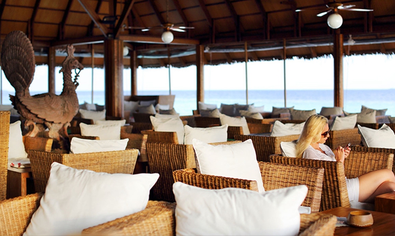 甘格西岛|江南岛 Gangehi Island Resort,dining时间( 08:00~深夜 )美食攻略 Kandu Bar--Kandu酒吧 ,方便大家选岛(海岸线假期一级代理提供),海岛马尔代夫maldives
