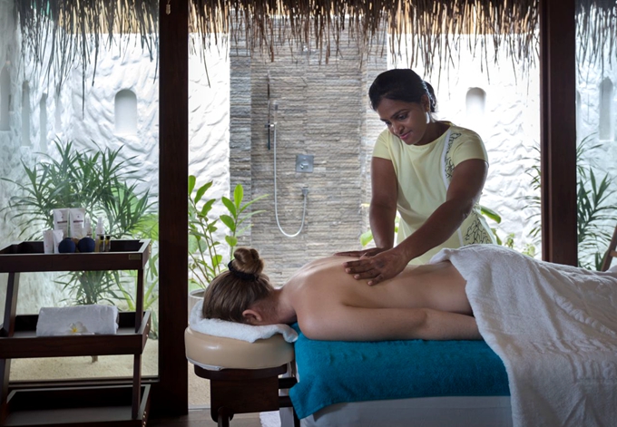 富士法鲁岛 Fushifaru Maldives, 娱乐活动（海岛maldives）介绍,网球及高尔夫