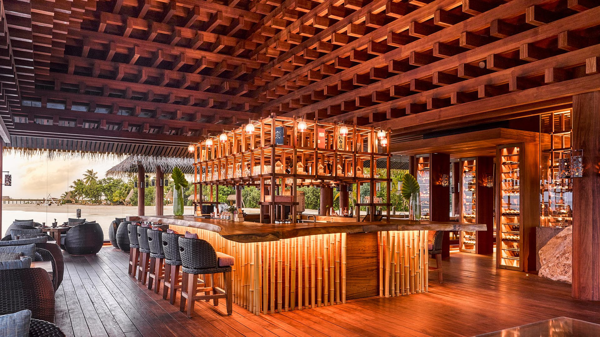 娇丽岛 Joali Maldives,dining时间( 晚上18：00-22：30 )美食攻略 Saoke（日本餐厅） ，方便大家选岛（海岸线假期一级代理提供），海岛马尔代夫maldives