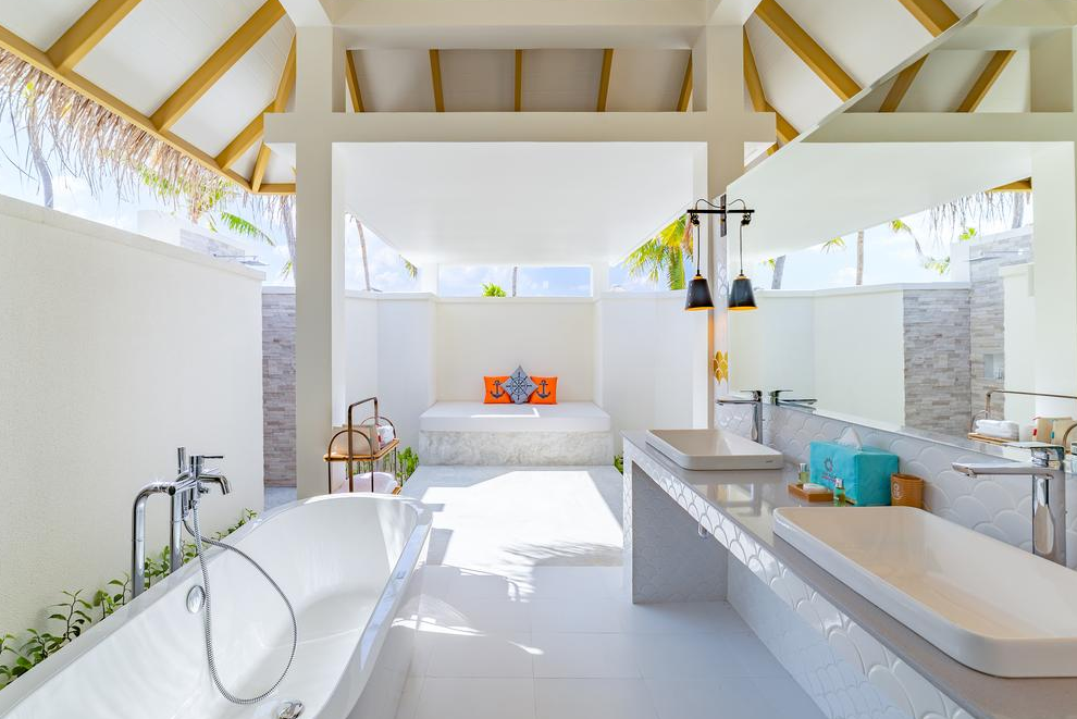 房型内部设施图片参考，如无边泳池与电视及音响， Family Beach Suite with Pool-家庭沙滩泳池套房  maldievs(伊露薇丽岛 Sun Aqua Iru Veli) 