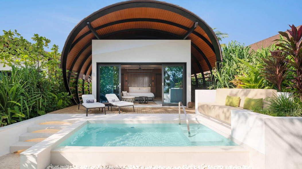 Beach Villa Pool-沙滩泳池别墅 房型图片及房间装修风格(威斯汀 The Westin Maldives Miriandhoo Resort)海岛马尔代夫