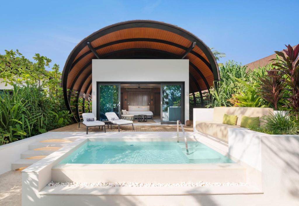 Family Beach Villa Pool-家庭沙滩泳池别墅 房型图片及房间装修风格(威斯汀 The Westin Maldives Miriandhoo Resort)海岛马尔代夫