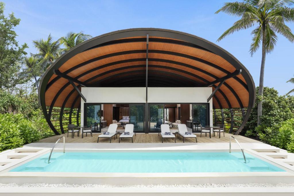 2 Bedroom Beach Villa Pool-两卧室沙滩泳池别墅 房型图片及房间装修风格(威斯汀 The Westin Maldives Miriandhoo Resort)海岛马尔代夫