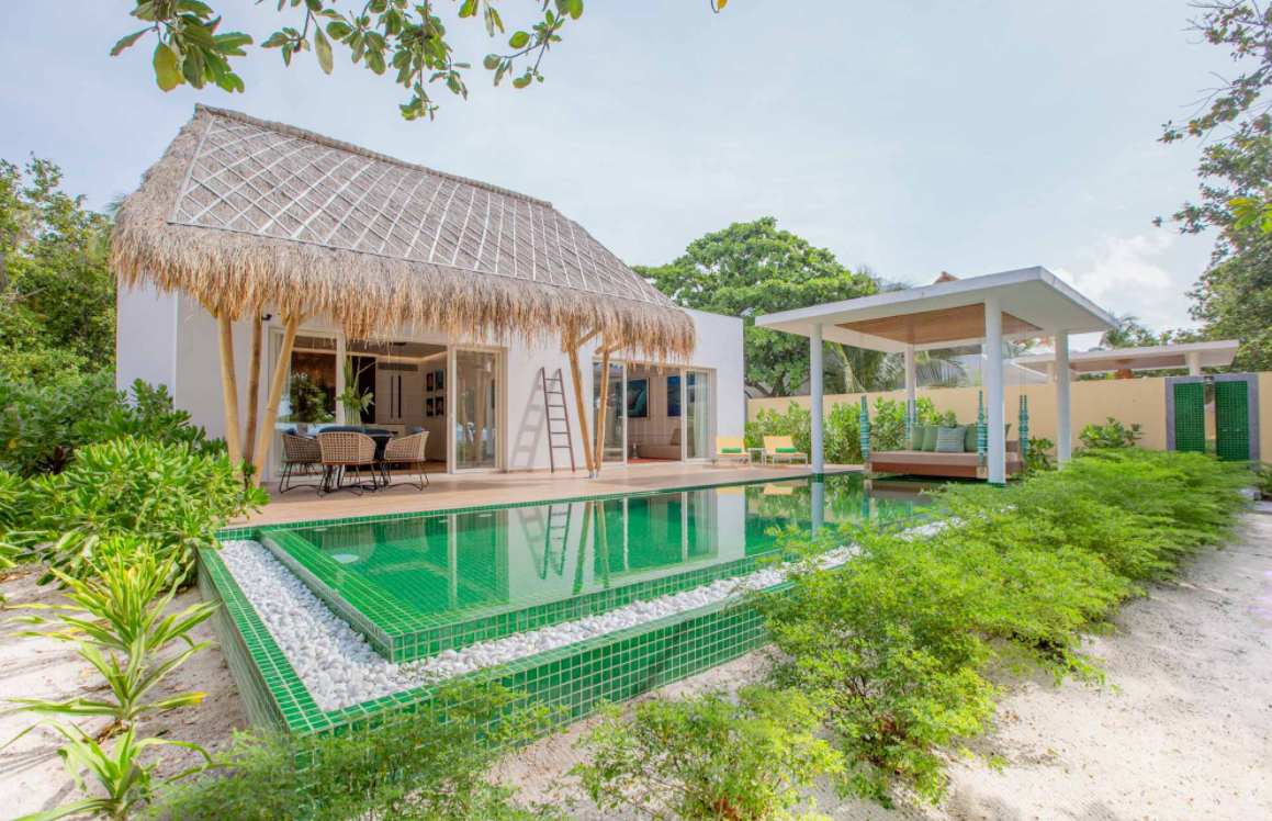 Superior Beach Villa with Pool-高级沙滩泳池别墅  房型图片及房间装修风格(翡翠岛 Emerald Maldives Resort and Spa)海岛马尔代夫 