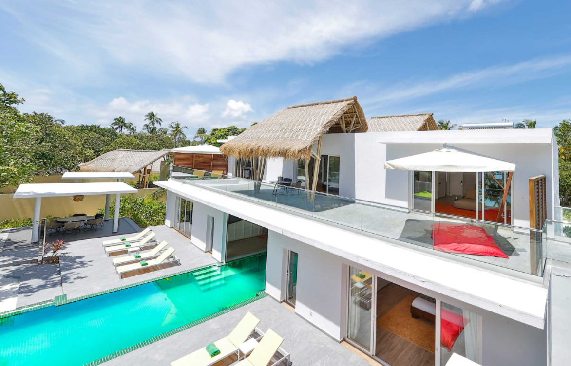 Royal Beach Villa-皇家海滩别墅  房型图片及房间装修风格(翡翠岛 Emerald Maldives Resort and Spa)海岛马尔代夫 