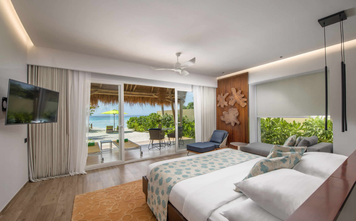 Beach Villa-海滩别墅  房型图片及房间装修风格(翡翠岛 Emerald Maldives Resort and Spa)海岛马尔代夫 