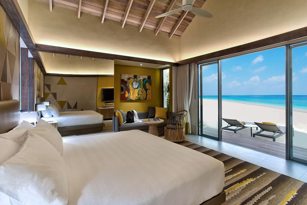 黄金海滩别墅-Gold Beach Villa 房型图片及房间装修风格(硬石酒店 HARD ROCK HOTEL MALDIVES)海岛马尔代夫 