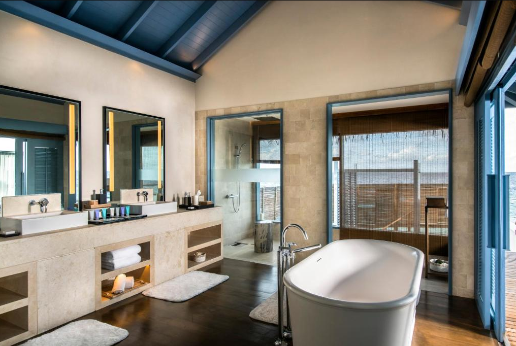 Sunset Overwater Residence-日落水上住宅  房型图片及房间装修风格(莱佛士梅拉德岛 Raffles Maldives Meradhoo)海岛马尔代夫 