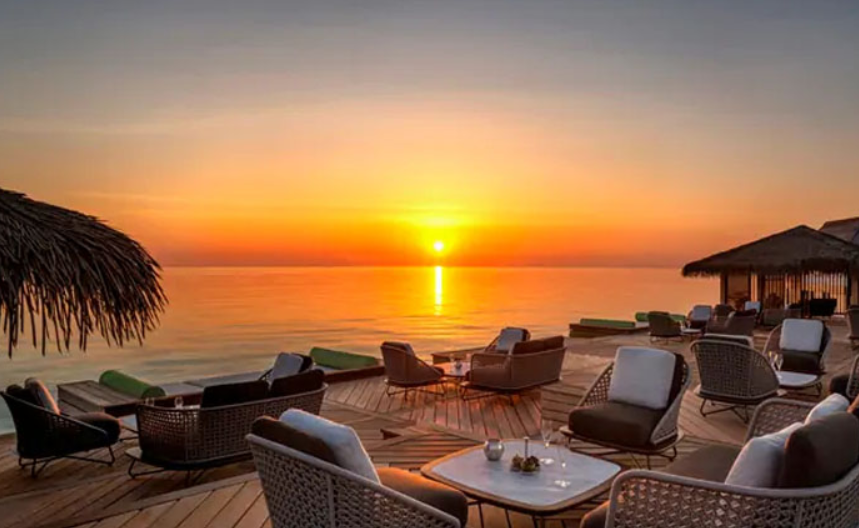 Amber（琥珀色酒吧）  dining美食的图片集（ 各类美酒以及饮料 ），印度洋三大明珠马尔代夫,华尔道夫.伊塔富士岛|希尔顿 Waldorf Astoria Maldives Ithaafushi