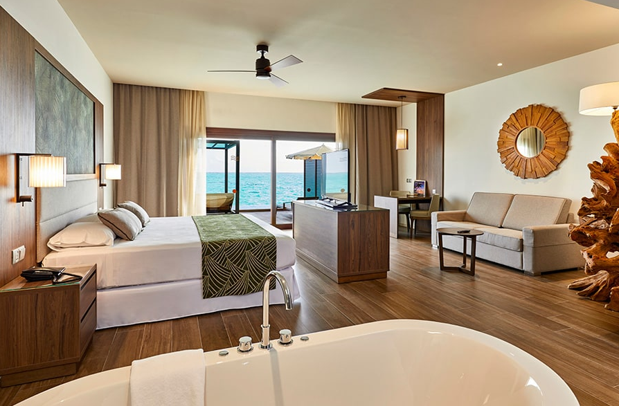 Overwater Suite-水上套房 房型图片及房间装修风格(悦宜湾奢享|宫殿酒店 Riu Palace Maldivas)海岛马尔代夫 