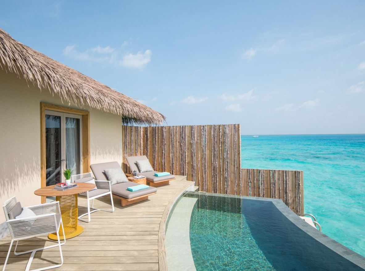 Two Bedroom Overwater Pool Villa-两卧室水上泳池别墅 房型图片及房间装修风格(洲际酒店(ihg) InterContinental Maldives Maamunagau Resort)海岛马尔代夫