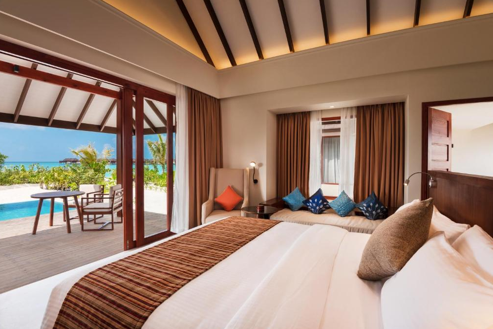 房型内部设施图片参考，如无边泳池与电视及音响， 沙滩泳池别墅-Beach Villa With Pool maldievs(瓦露岛 VARU BY ATMOSPHERE) 