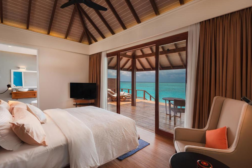 水上别墅-Water Villa 房型图片及房间装修风格(瓦露岛 VARU BY ATMOSPHERE)海岛马尔代夫 