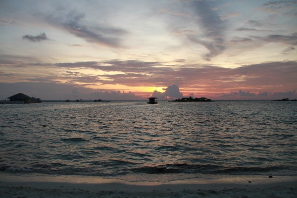 白金岛旅游攻略图片