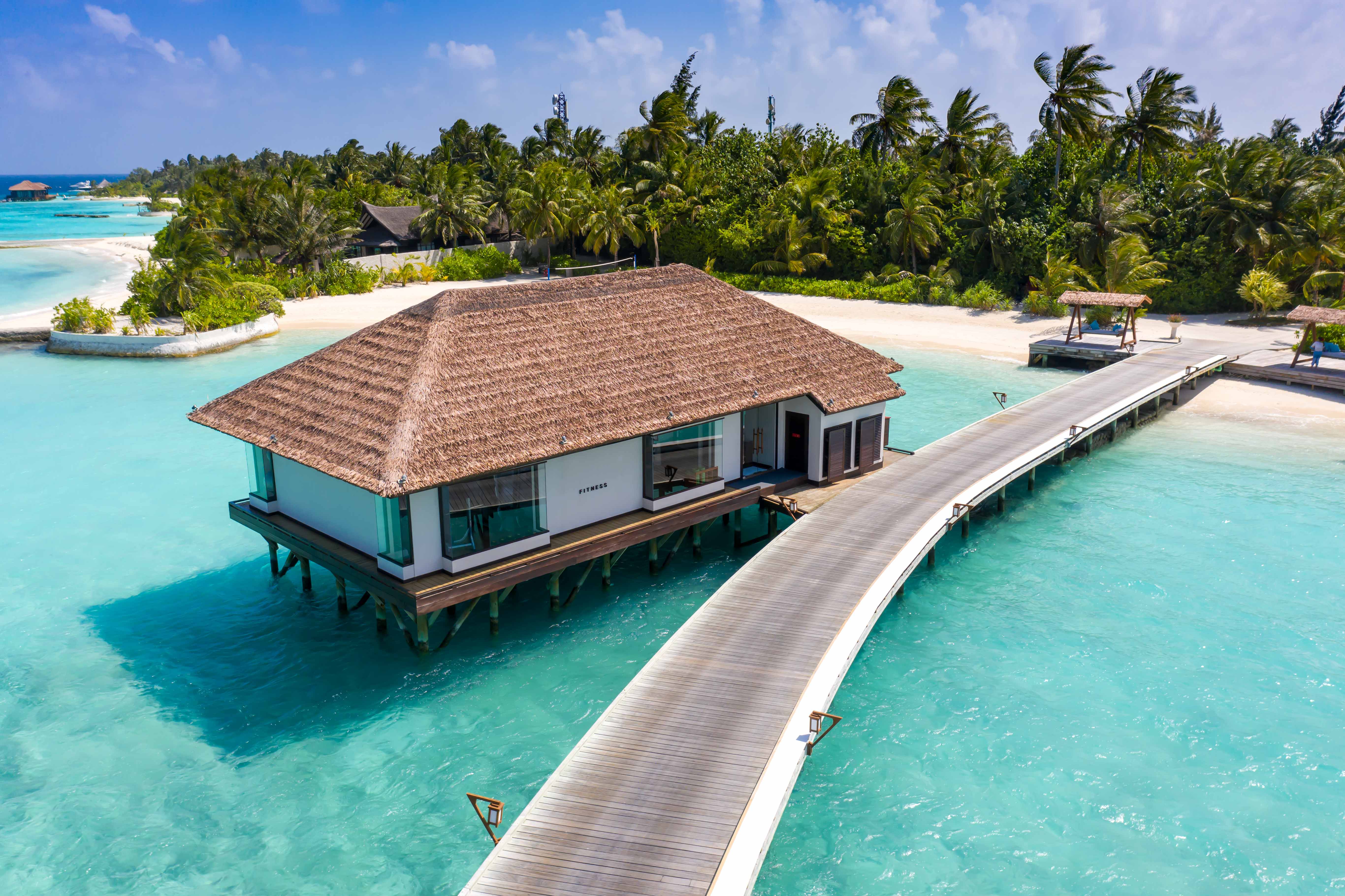 奥臻瑞泽铂丽富士--Ozen Reserve Bolifushi Ozen Reserve Bolifushi, 娱乐活动(海岛maldives)介绍,网球及高尔夫