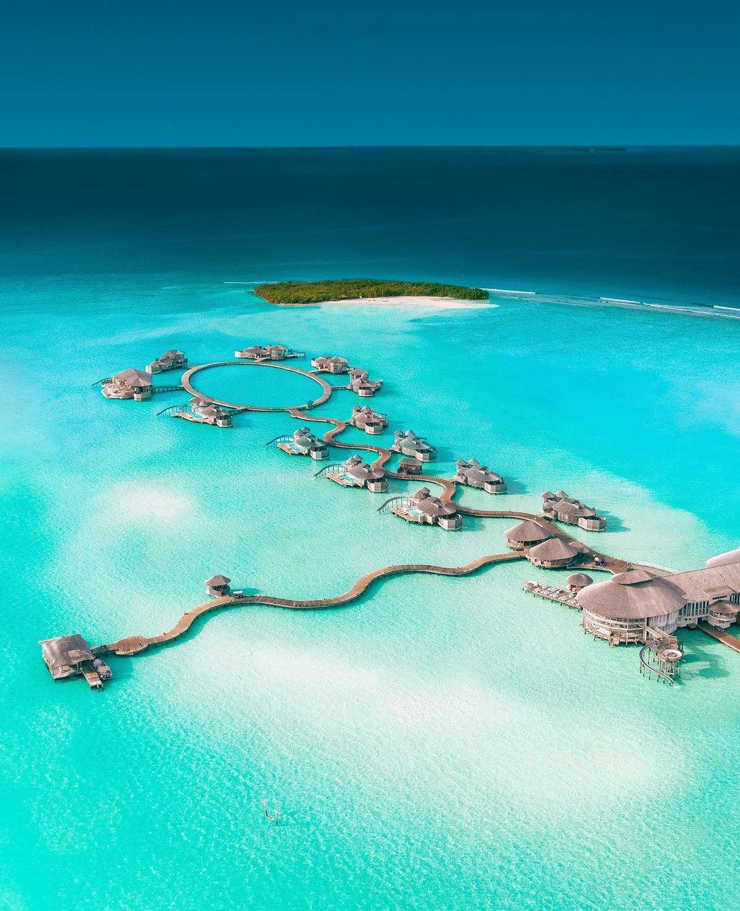 索尼娃贾尼岛 Soneva Jani ,马尔代夫风景图片集:沙滩beach与海水water太美，泳池pool与水上活动watersport好玩