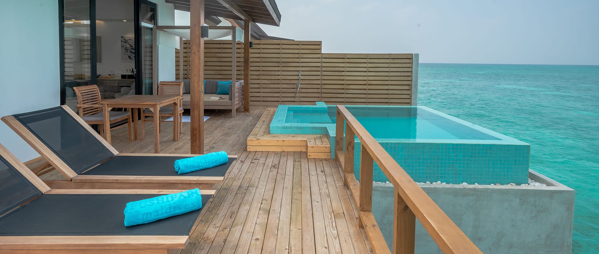 水上别墅-Pool Water Villa 房型图片及房间装修风格(富士法鲁岛 Fushifaru Maldives)海岛马尔代夫 