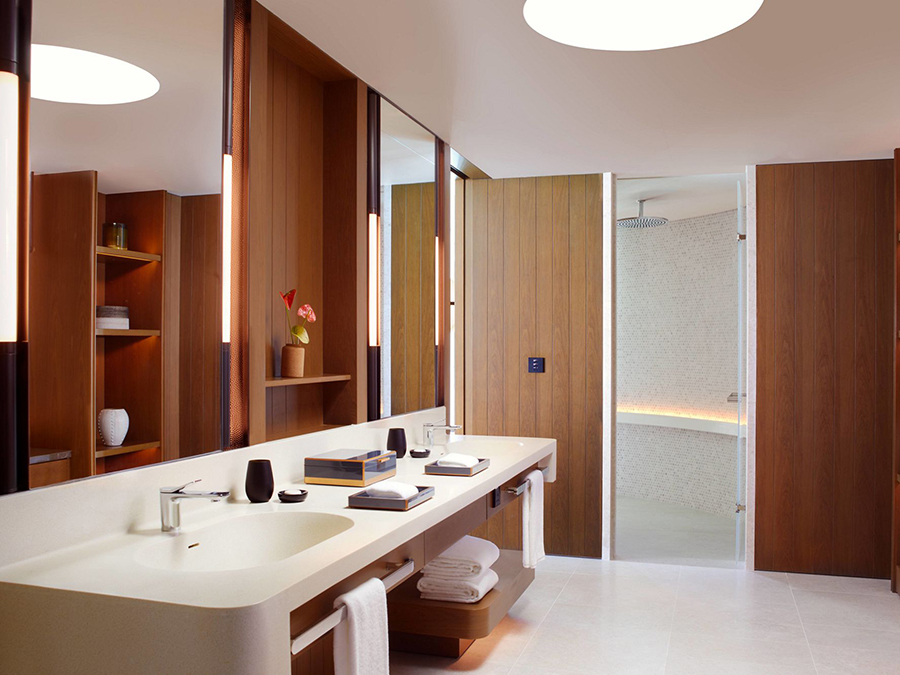 房型内部设施图片参考，如无边泳池与电视及音响， Beach Pool Villa-沙滩泳池别墅  maldievs(丽思卡尔顿 The Ritz Carlton Maldives) 