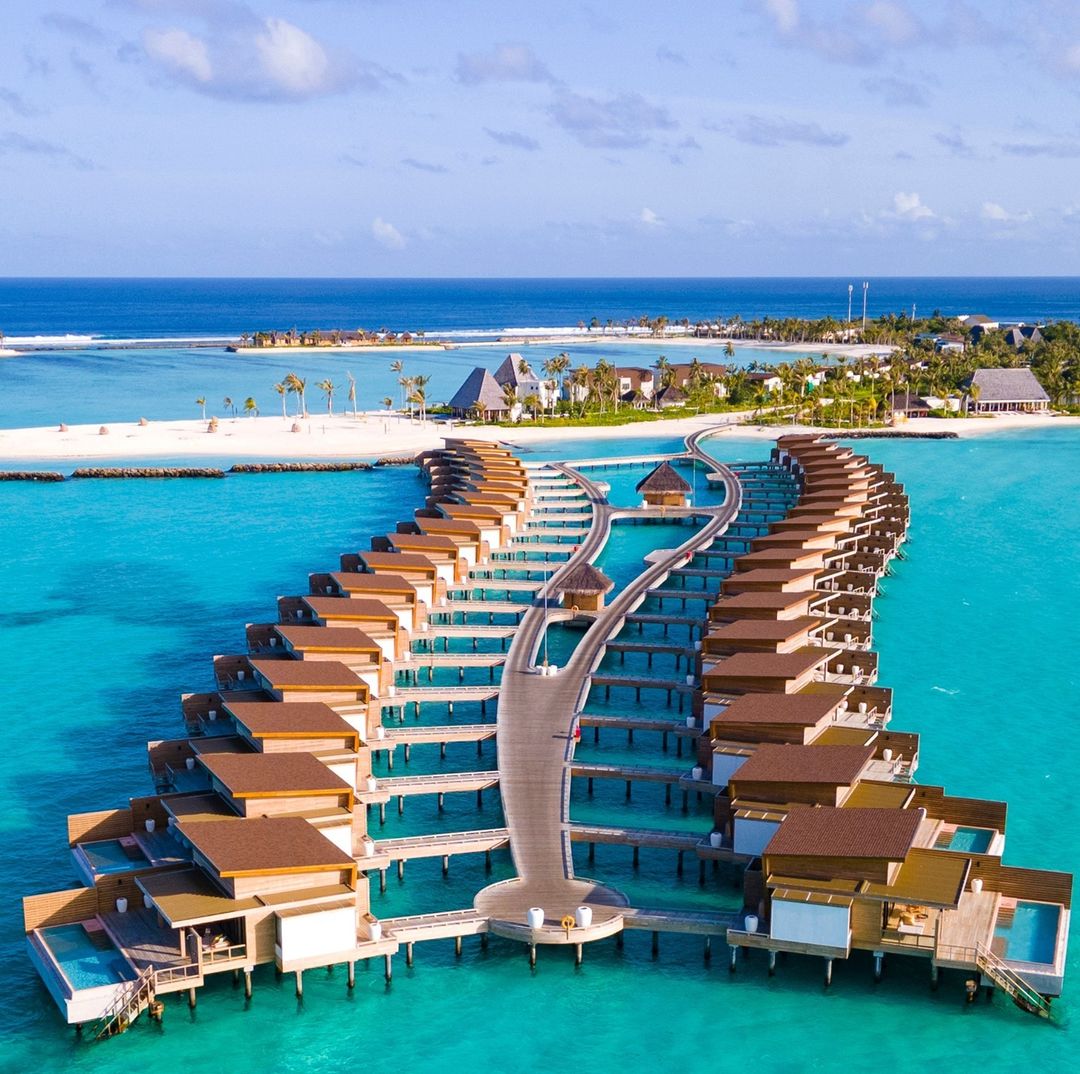 库达薇陵姬丽 Kuda Villingili Maldives ,马尔代夫风景图片集:沙滩beach与海水water太美，泳池pool与水上活动watersport好玩